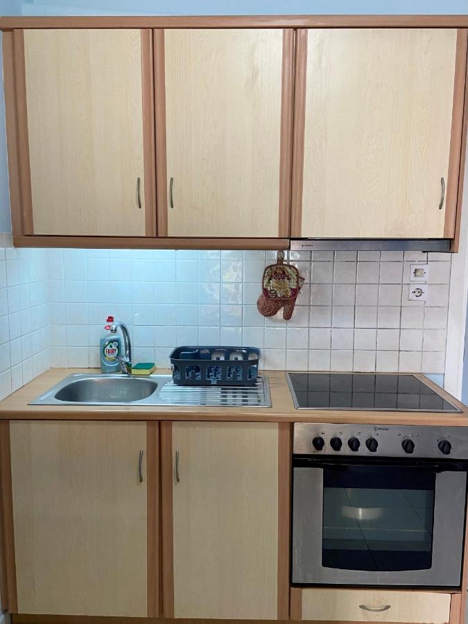 Vivian'S Apartment Халкис Екстериор снимка